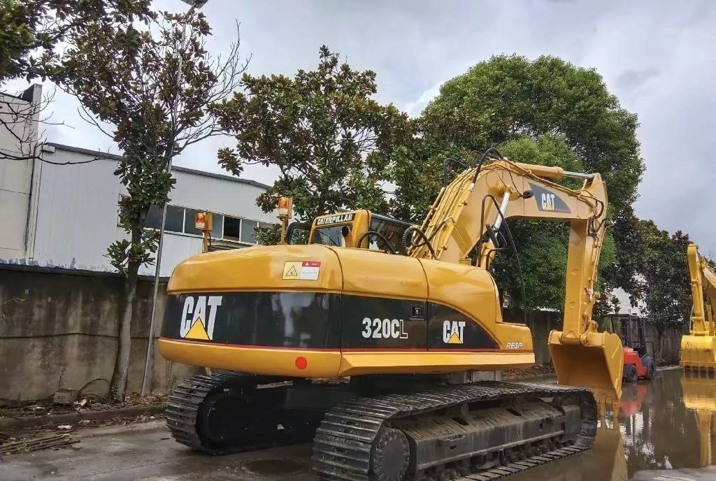 CAT 320 C - Pásové rýpadlo: obrázek 3 CAT 320 C - Pásové rýpadlo: obrázek 3