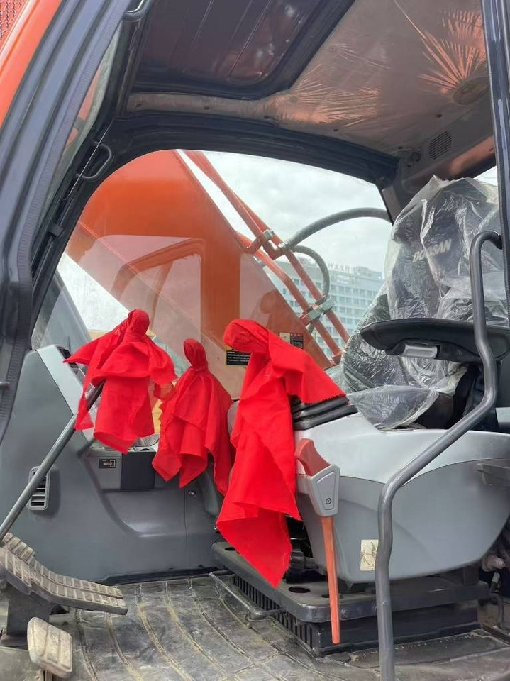 Doosan 300-7 - Pásové rýpadlo: obrázek 4 Doosan 300-7 - Pásové rýpadlo: obrázek 4