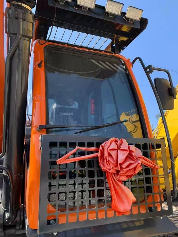 Doosan 300-7 - Pásové rýpadlo: obrázek 3 Doosan 300-7 - Pásové rýpadlo: obrázek 3