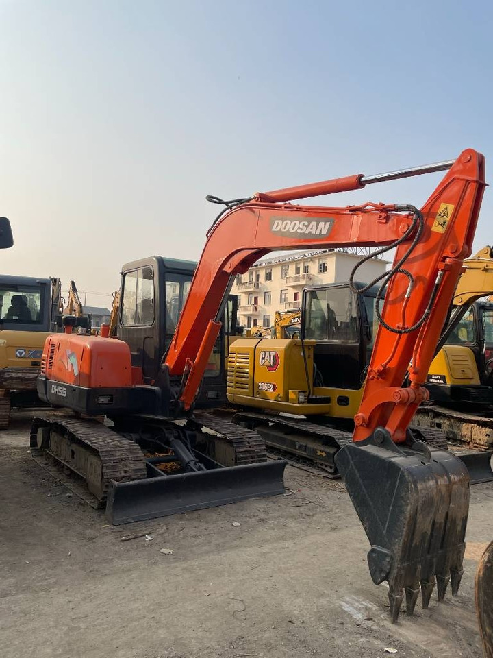 Doosan DH 55 - Mini rýpadlo: obrázek 1 Doosan DH 55 - Mini rýpadlo: obrázek 1