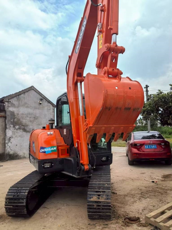 Doosan DH 60 - Mini rýpadlo: obrázek 5 Doosan DH 60 - Mini rýpadlo: obrázek 5