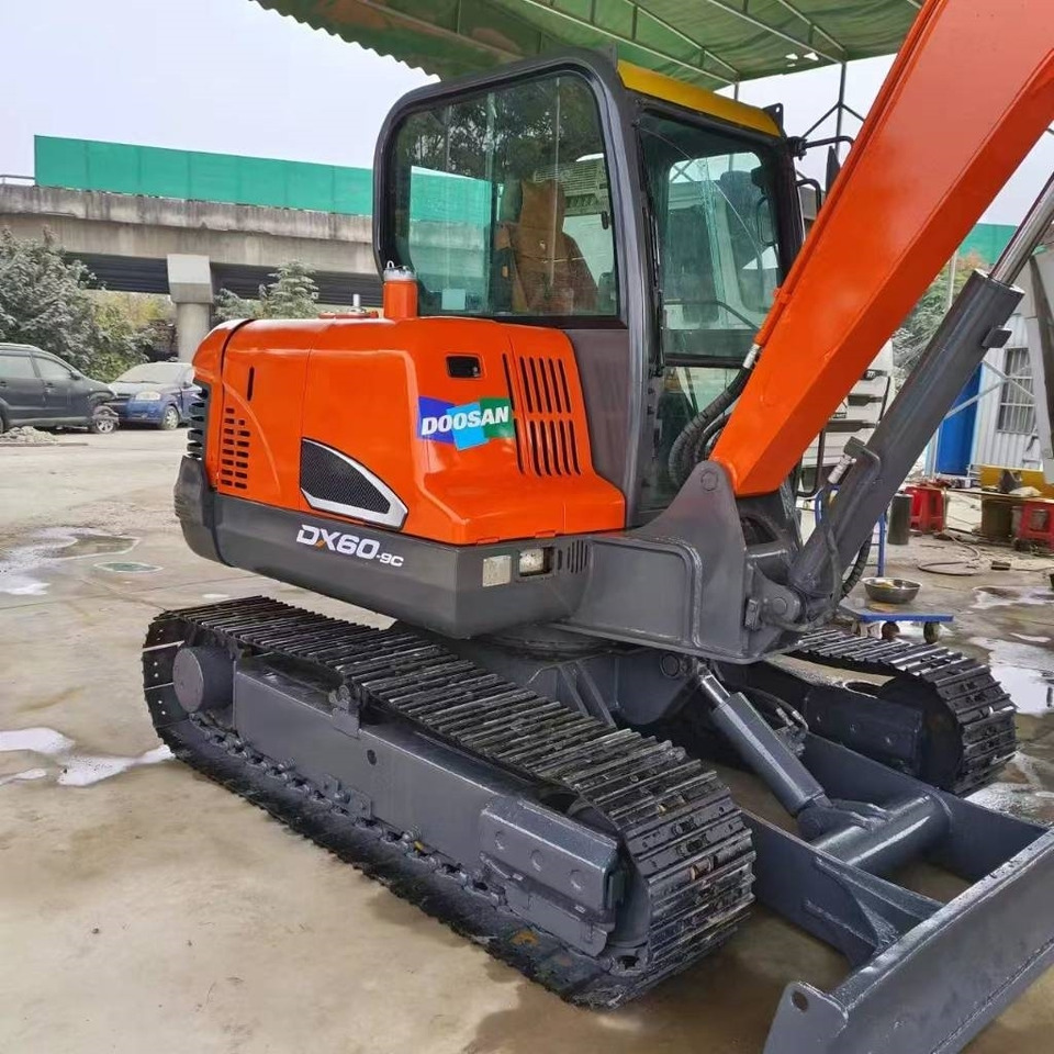 Mini rýpadlo Doosan DX 60: obrázek 9