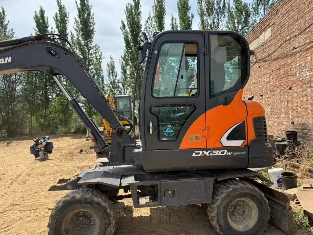 Doosan DX 60 - Mini rýpadlo: obrázek 5 Doosan DX 60 - Mini rýpadlo: obrázek 5
