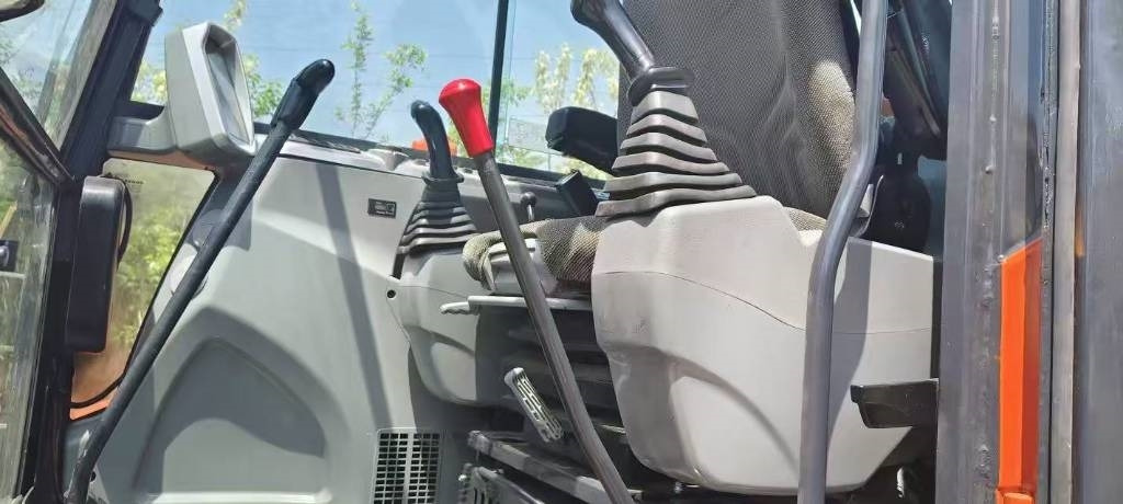 Mini rýpadlo Doosan DX 60: obrázek 10