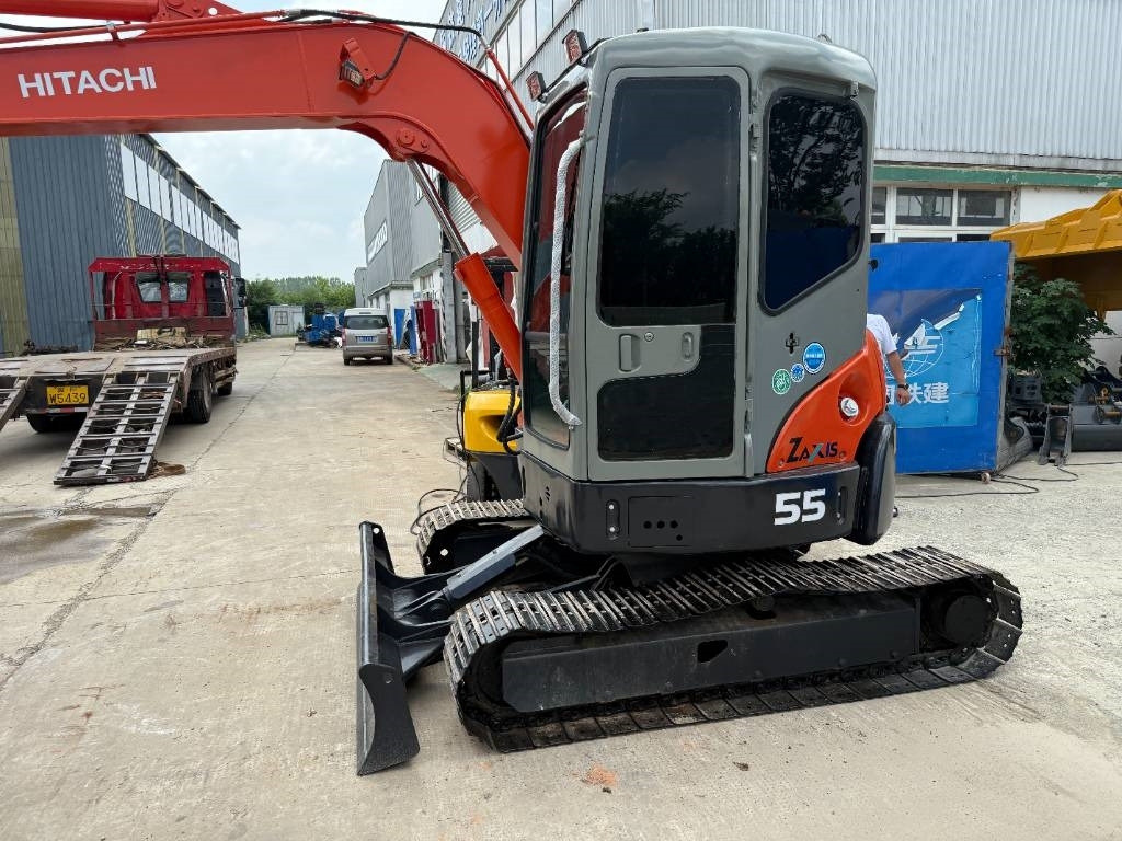 Mini rýpadlo Hitachi ZX 55: obrázek 8 Mini rýpadlo Hitachi ZX 55: obrázek 8