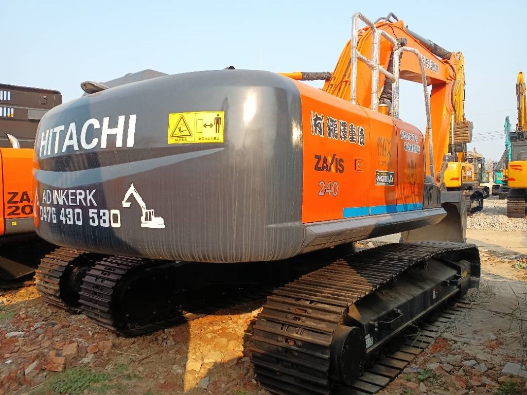 Hitachi Zaxis 240 LC-3 - Pásové rýpadlo: obrázek 1 Hitachi Zaxis 240 LC-3 - Pásové rýpadlo: obrázek 1