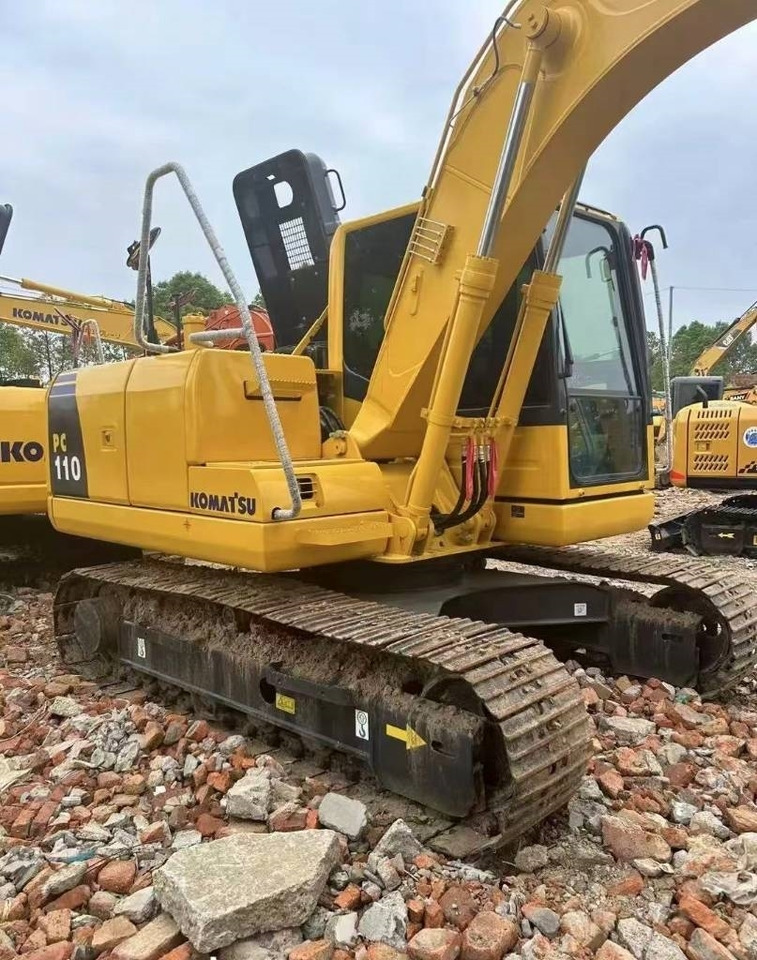 Komatsu PC 110 - Pásové rýpadlo: obrázek 2 Komatsu PC 110 - Pásové rýpadlo: obrázek 2