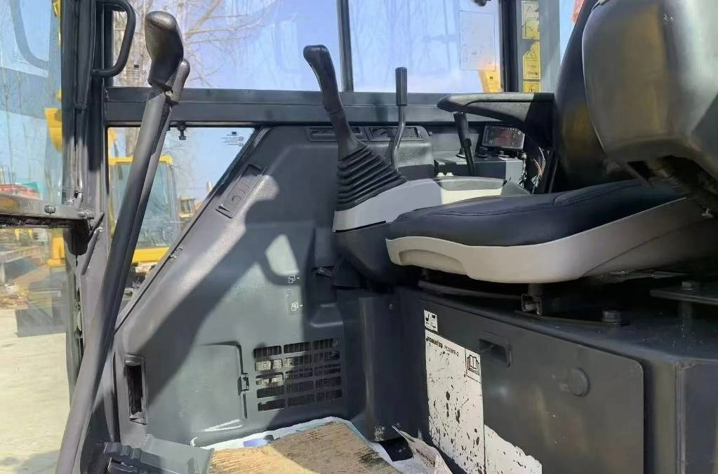 Komatsu PC 55 - Mini rýpadlo: obrázek 5 Komatsu PC 55 - Mini rýpadlo: obrázek 5