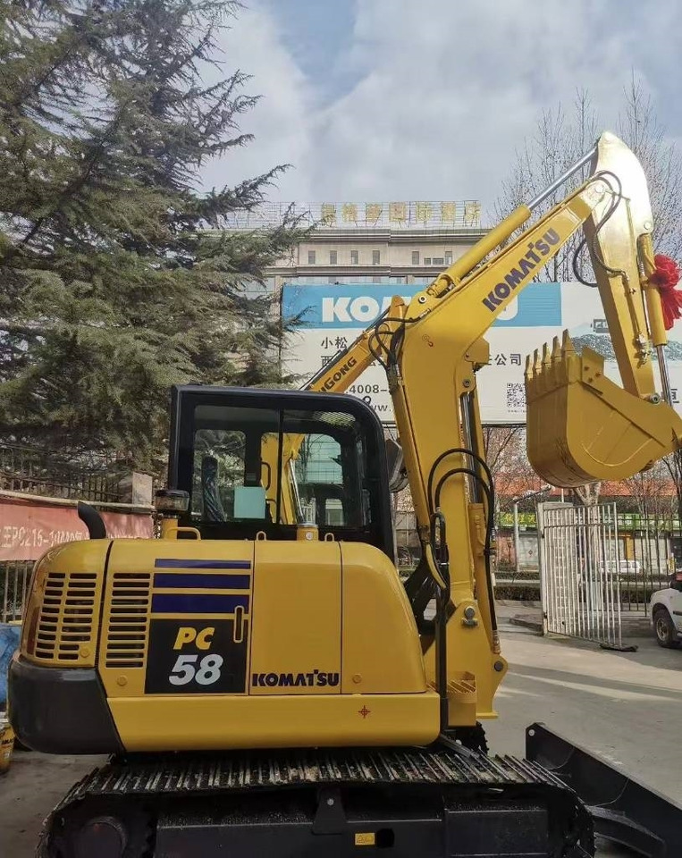 Komatsu PC 58 - Mini rýpadlo: obrázek 5 Komatsu PC 58 - Mini rýpadlo: obrázek 5