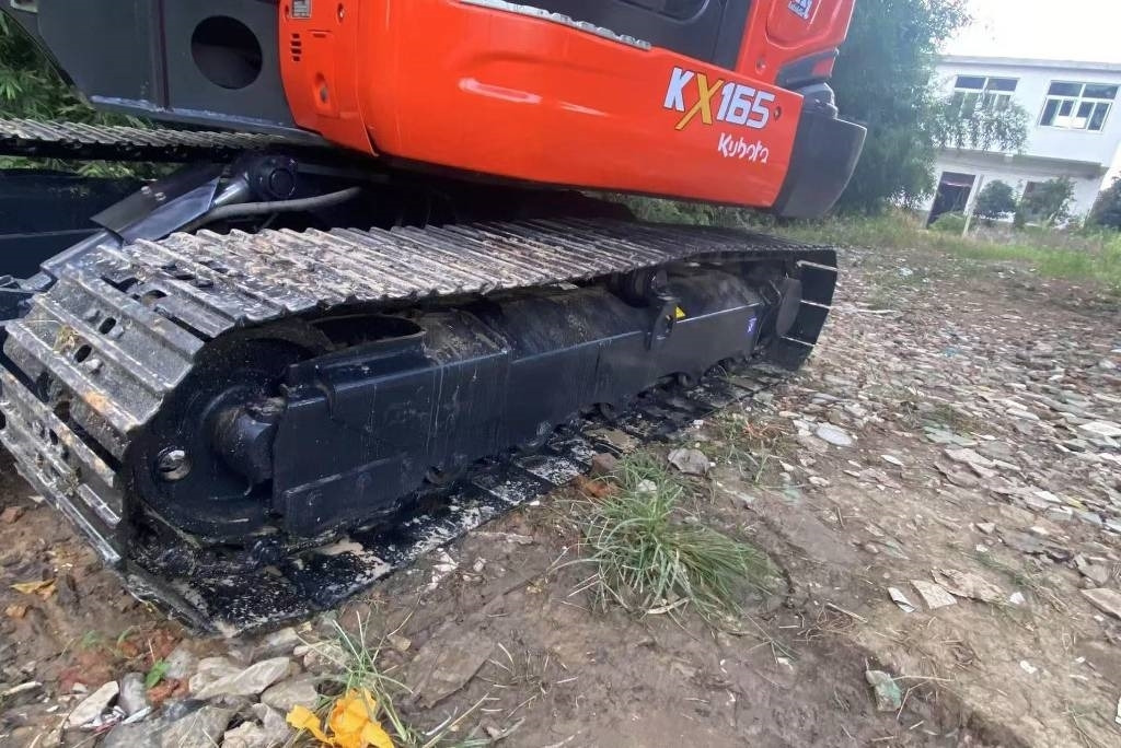 Kubota 165 - Pásové rýpadlo: obrázek 4 Kubota 165 - Pásové rýpadlo: obrázek 4