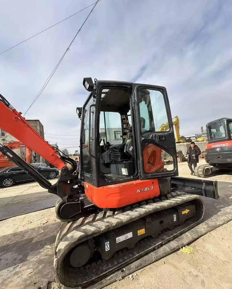 Pásové rýpadlo Kubota KX 163: obrázek 6