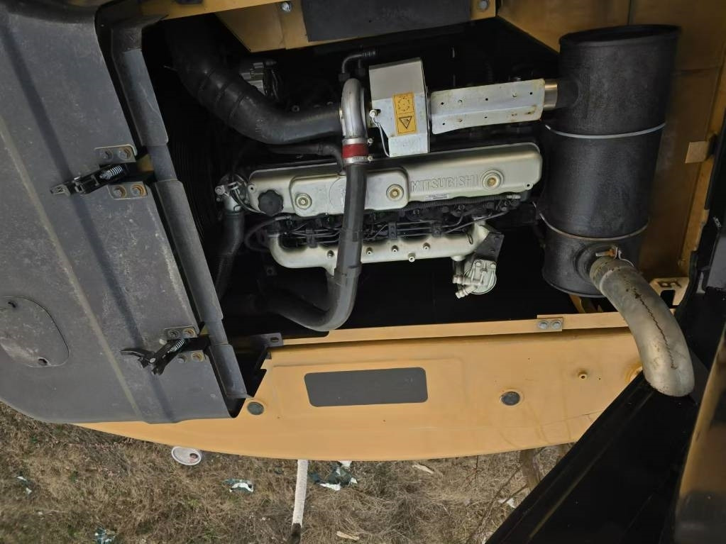 Sany SY 235 C - Pásové rýpadlo: obrázek 5 Sany SY 235 C - Pásové rýpadlo: obrázek 5