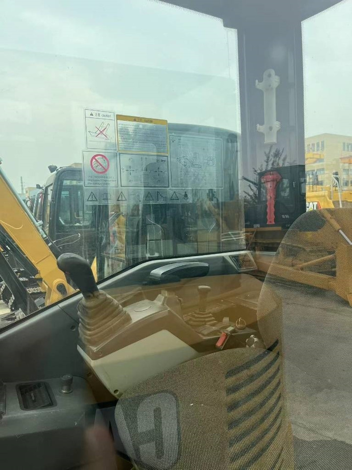 Sany SY 35  - Mini rýpadlo: obrázek 3 Sany SY 35  - Mini rýpadlo: obrázek 3