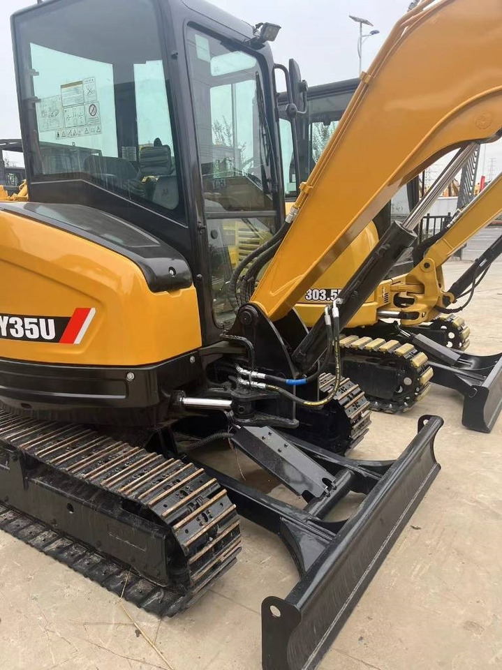 Sany SY 35  - Mini rýpadlo: obrázek 5 Sany SY 35  - Mini rýpadlo: obrázek 5