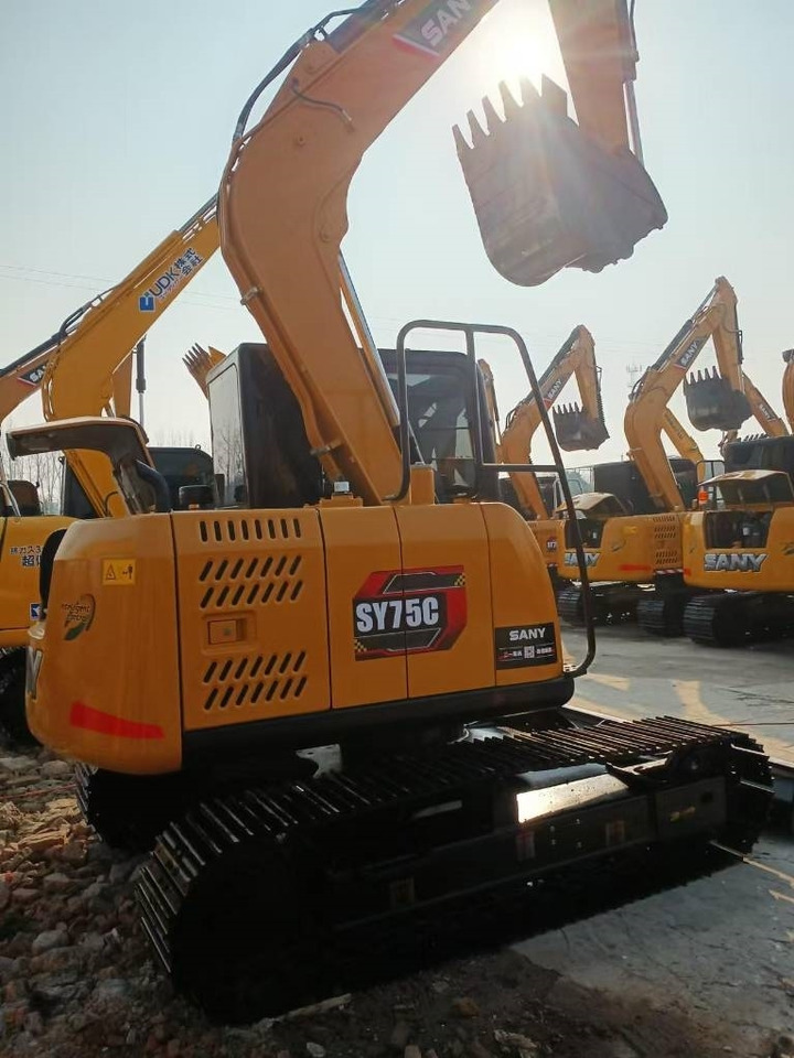 Sany SY 75 C  - Pásové rýpadlo: obrázek 4 Sany SY 75 C  - Pásové rýpadlo: obrázek 4