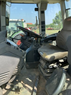 Claas ARES 697 ATZ - Traktor: obrázek 5 Claas ARES 697 ATZ - Traktor: obrázek 5