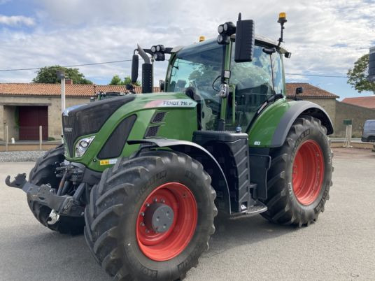 Fendt 716 VARIO S4 PROFI PLUS - Traktor: obrázek 1 Fendt 716 VARIO S4 PROFI PLUS - Traktor: obrázek 1