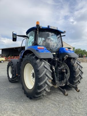 New Holland T7.165 S - Traktor: obrázek 4 New Holland T7.165 S - Traktor: obrázek 4