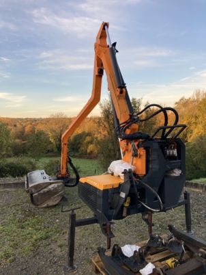 Noremat TONICA - Příkopová sekačka: obrázek 1 Noremat TONICA - Příkopová sekačka: obrázek 1