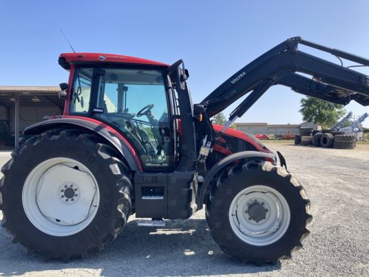 Valtra G105 - Traktor: obrázek 4 Valtra G105 - Traktor: obrázek 4