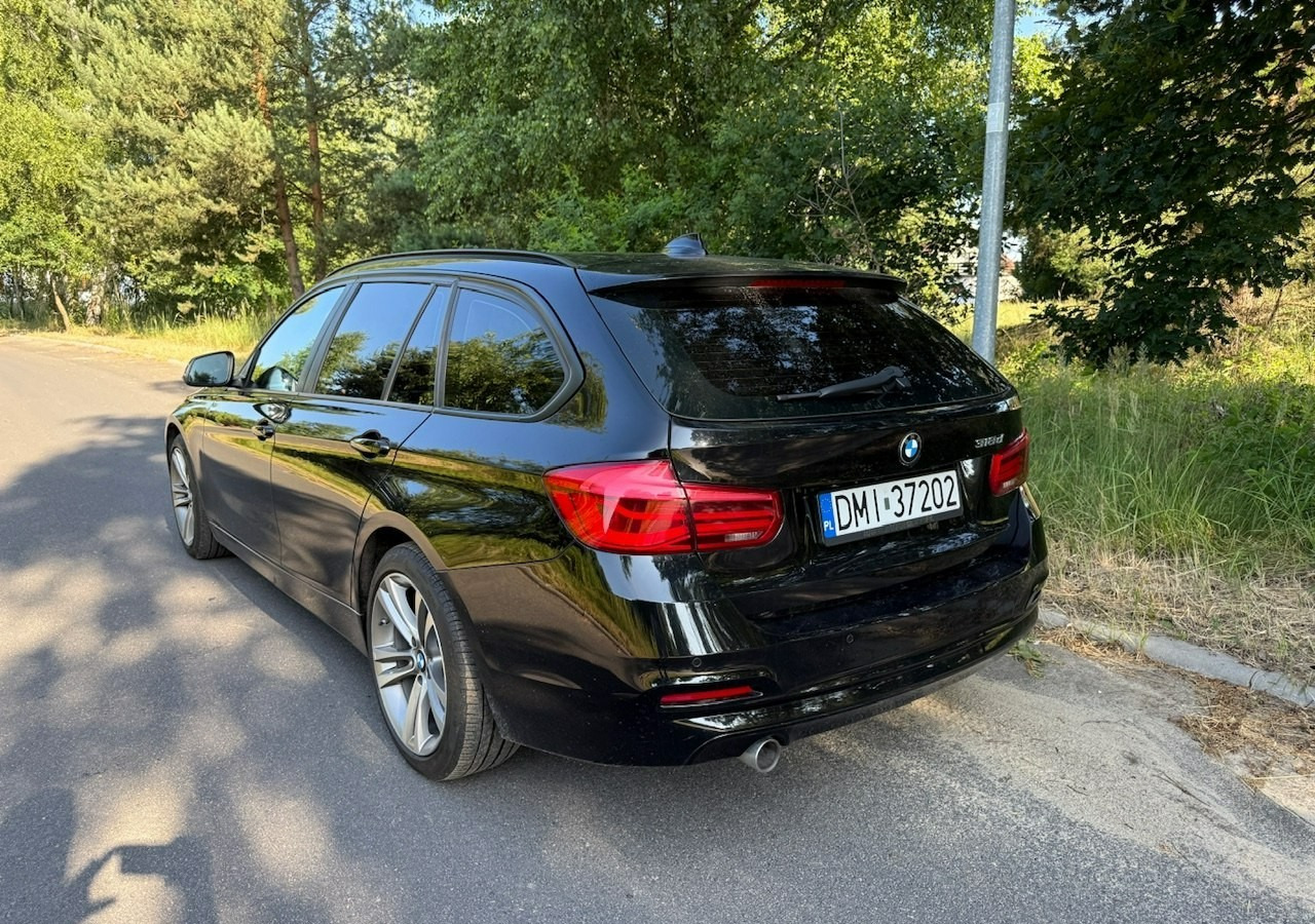 BMW SERIA 3 V (F30/F31/F34) BMW SERIA 3 318d 150KM Automat SportLine*AdaptiveLed*Navi*Półskóra*SerwisBMW* FV - Kombi: obrázek 3 BMW SERIA 3 V (F30/F31/F34) BMW SERIA 3 318d 150KM Automat SportLine*AdaptiveLed*Navi*Półskóra*SerwisBMW* FV - Kombi: obrázek 3