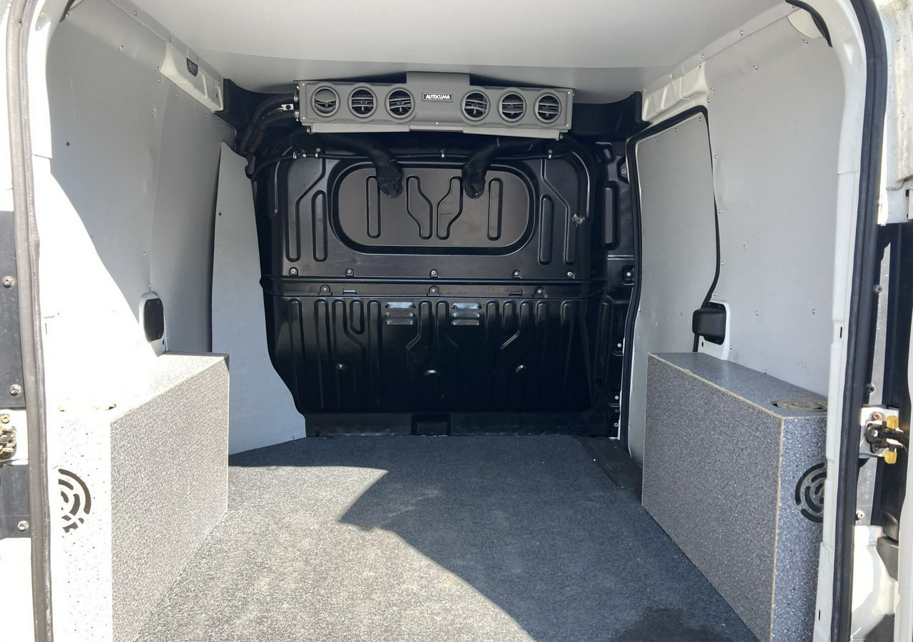 Fiat Doblo Fiat Doblo 1,3 jtd ECO Flex chłodnia do leków 2013 - Furgon: obrázek 2 Fiat Doblo Fiat Doblo 1,3 jtd ECO Flex chłodnia do leków 2013 - Furgon: obrázek 2