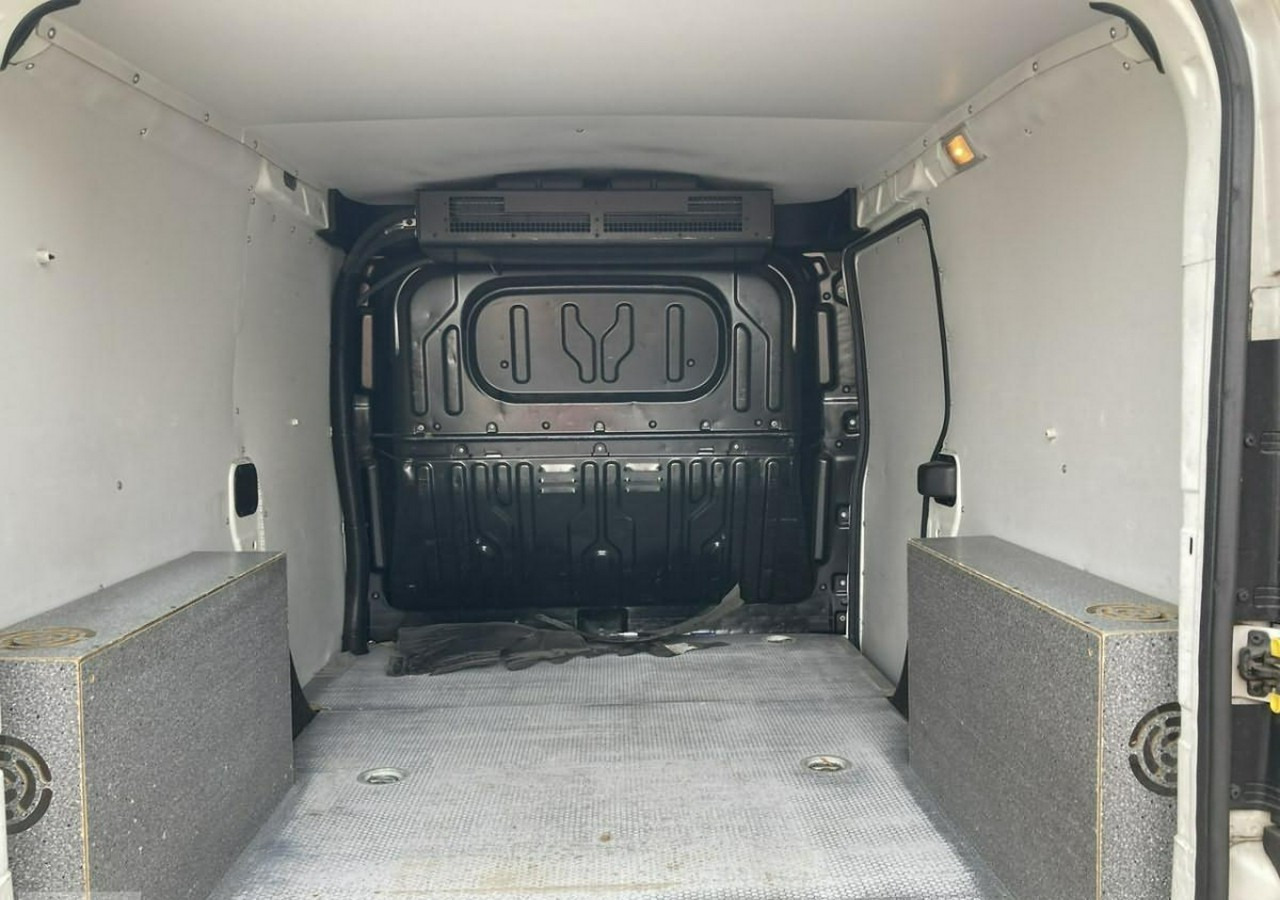 Fiat Doblo Fiat Doblo 1,6 jtd ECO Flex chłodnia do leków 2017 - Chladící dodávka: obrázek 4 Fiat Doblo Fiat Doblo 1,6 jtd ECO Flex chłodnia do leków 2017 - Chladící dodávka: obrázek 4