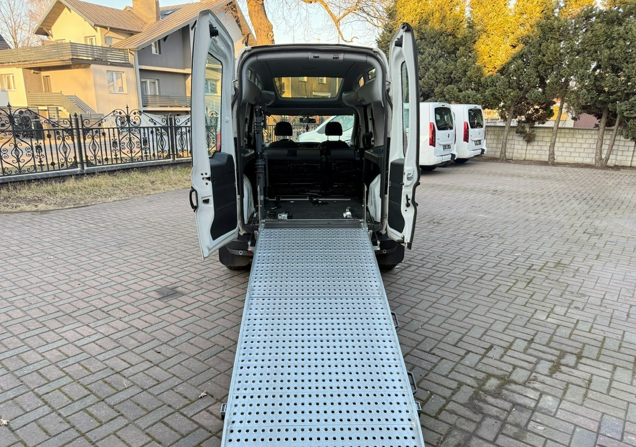 Fiat Doblo II Doblo 1.6-120KM dla Niepełnosprawnych RAMPA Inwalida Model 2020 - Osobní auto: obrázek 3 Fiat Doblo II Doblo 1.6-120KM dla Niepełnosprawnych RAMPA Inwalida Model 2020 - Osobní auto: obrázek 3