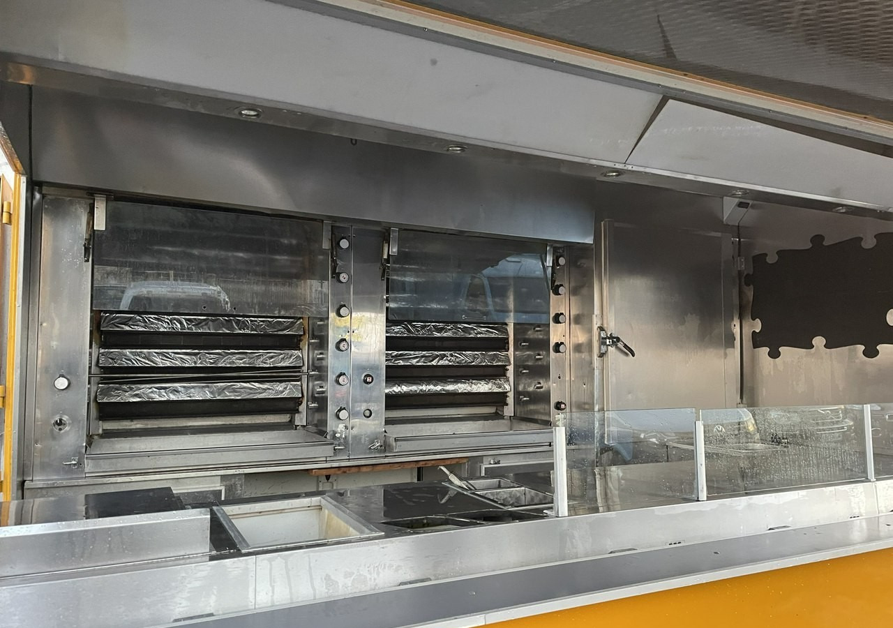 Fiat Ducato Autosklep Autogrill Gastronomiczny Food Truck Foodtruck 68tkm 3500 - Pojízdná prodejna: obrázek 3 Fiat Ducato Autosklep Autogrill Gastronomiczny Food Truck Foodtruck 68tkm 3500 - Pojízdná prodejna: obrázek 3