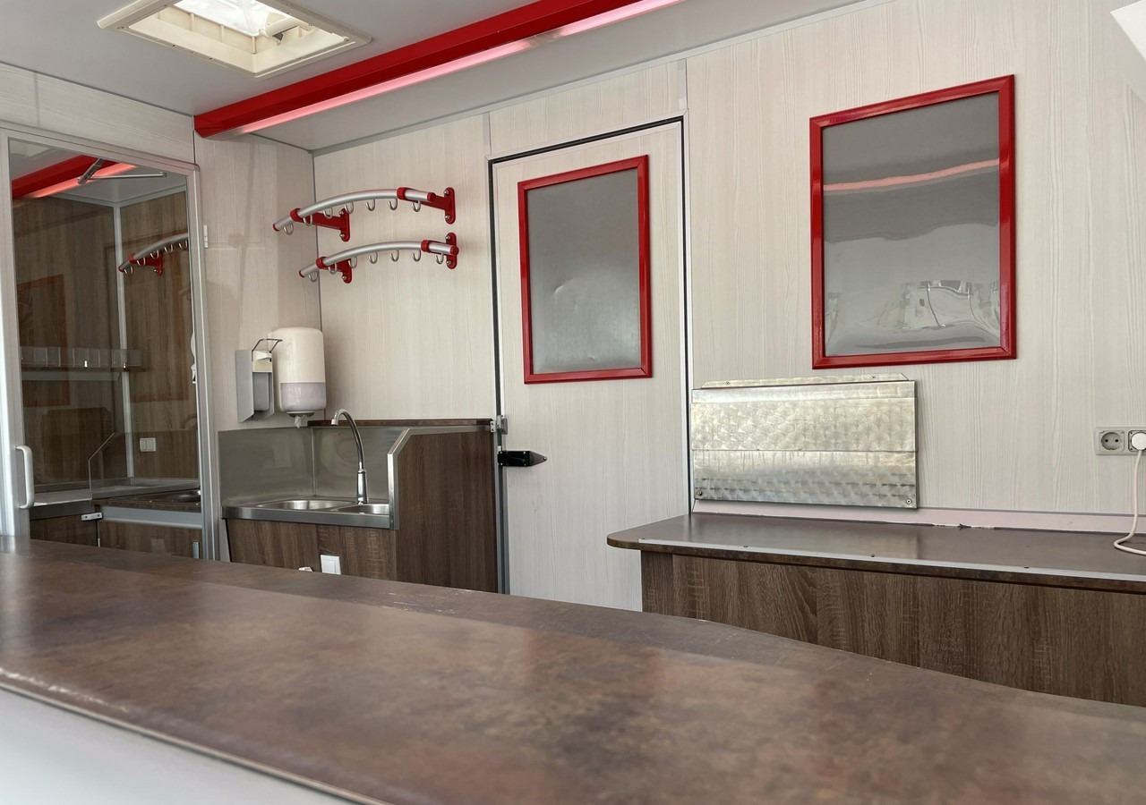 Fiat Ducato Autosklep Gastronomiczny Food Truck Foodtruck sklep W-zasil 2015 - Pojízdná prodejna: obrázek 2 Fiat Ducato Autosklep Gastronomiczny Food Truck Foodtruck sklep W-zasil 2015 - Pojízdná prodejna: obrázek 2