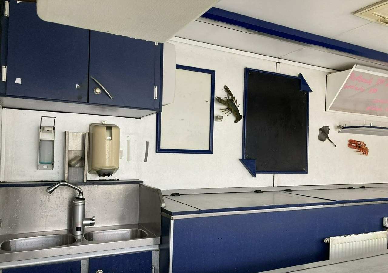 Fiat Ducato Autosklep mięso-ryba Gastronomiczny Food Truck Foodtruck sklep 2004 - Pojízdná prodejna, Dodávka: obrázek 3 Fiat Ducato Autosklep mięso-ryba Gastronomiczny Food Truck Foodtruck sklep 2004 - Pojízdná prodejna, Dodávka: obrázek 3