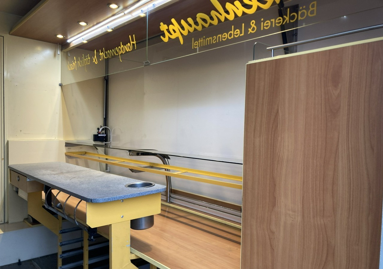 Pojízdná prodejna Fiat Ducato Autosklep pieczy Gastronomiczny Food Truck Foodtruck sklep bar 2013: obrázek 15