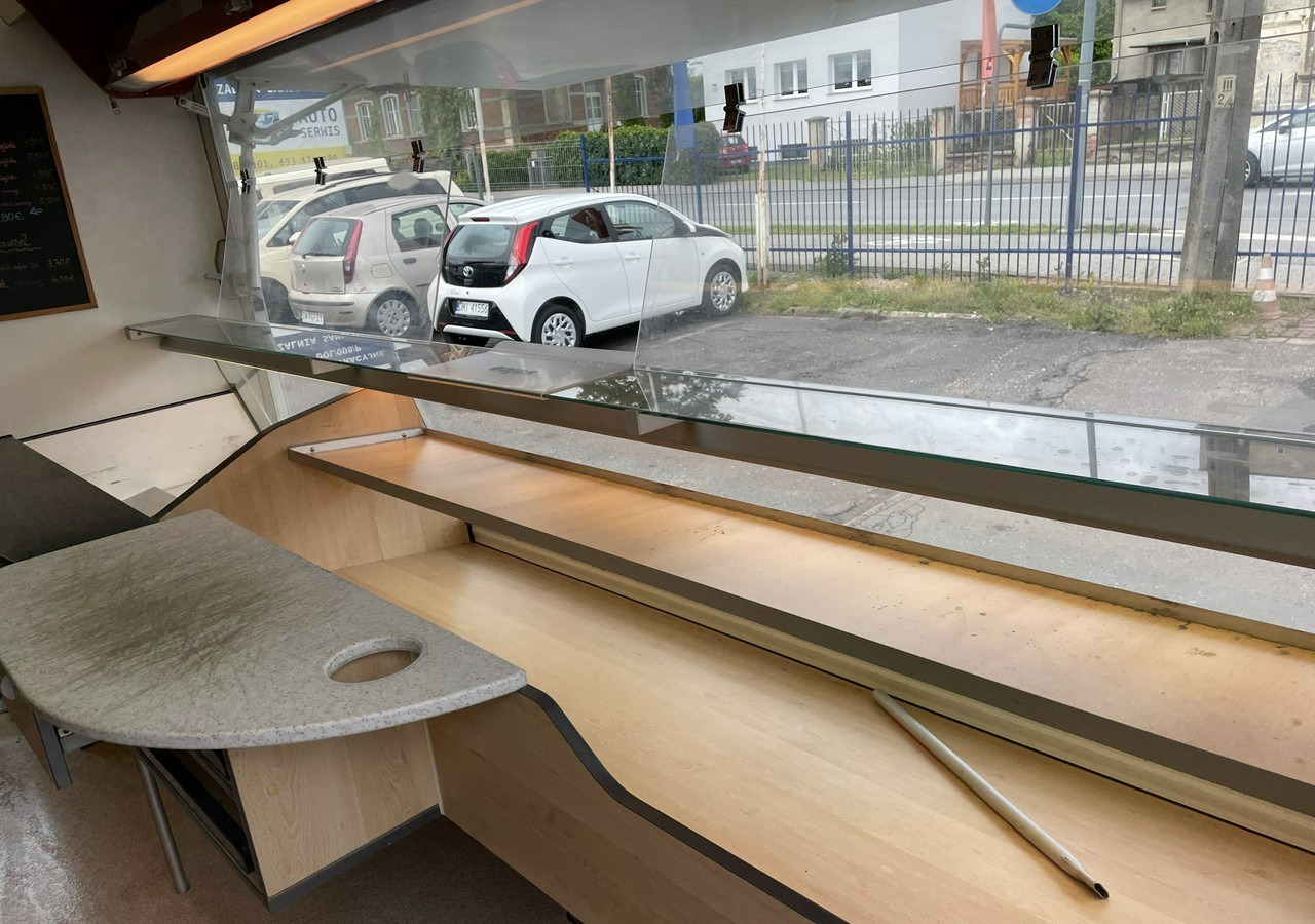 Fiat Ducato Autosklep pieczywa Gastronomiczny Food Truck Foodtruck sklep Borco - Pojízdná prodejna: obrázek 5 Fiat Ducato Autosklep pieczywa Gastronomiczny Food Truck Foodtruck sklep Borco - Pojízdná prodejna: obrázek 5