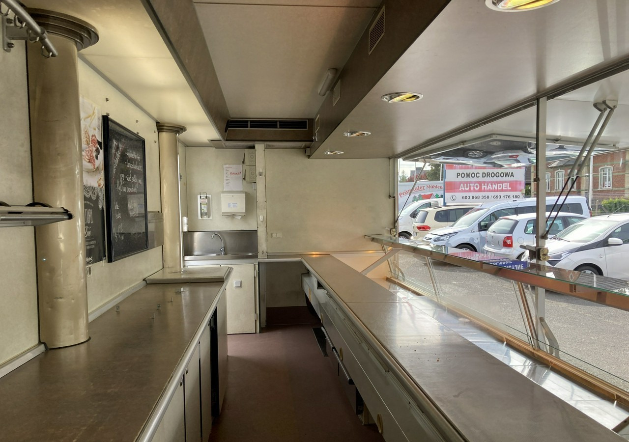 Fiat Ducato Autosklep wędlin Gastronomiczny Food Truck Foodtruck Sklep bar Borco - Pojízdná prodejna: obrázek 5 Fiat Ducato Autosklep wędlin Gastronomiczny Food Truck Foodtruck Sklep bar Borco - Pojízdná prodejna: obrázek 5