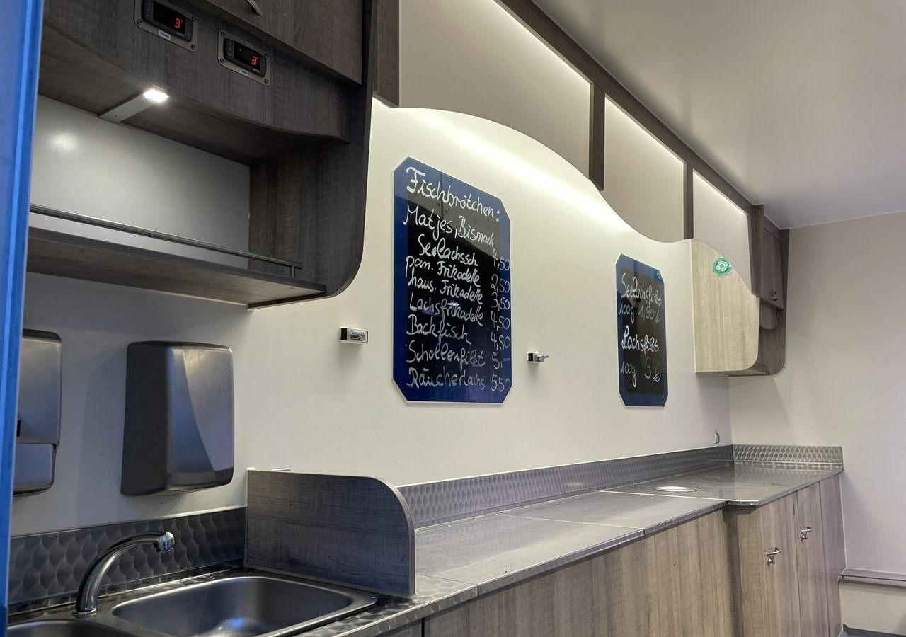 Fiat Ducato Autosklep wędlin Ryb Gastronomiczny Food Truck Foodtruck 116tkm 201 - Pojízdná prodejna: obrázek 3 Fiat Ducato Autosklep wędlin Ryb Gastronomiczny Food Truck Foodtruck 116tkm 201 - Pojízdná prodejna: obrázek 3