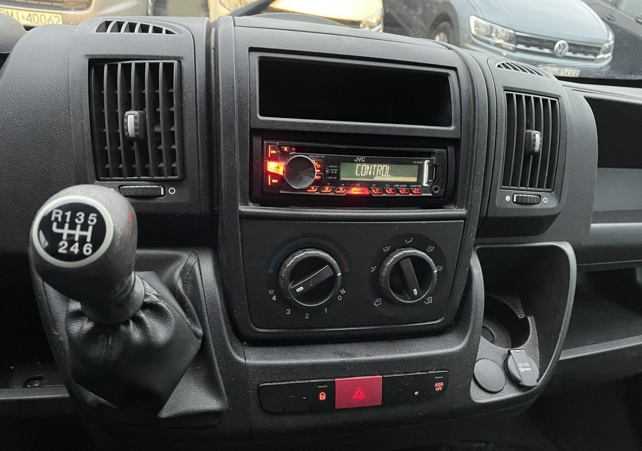 Fiat Ducato Ducato 3.0-180KM Chłodnia Konvekta Model 2015 - Chladící dodávka: obrázek 5 Fiat Ducato Ducato 3.0-180KM Chłodnia Konvekta Model 2015 - Chladící dodávka: obrázek 5