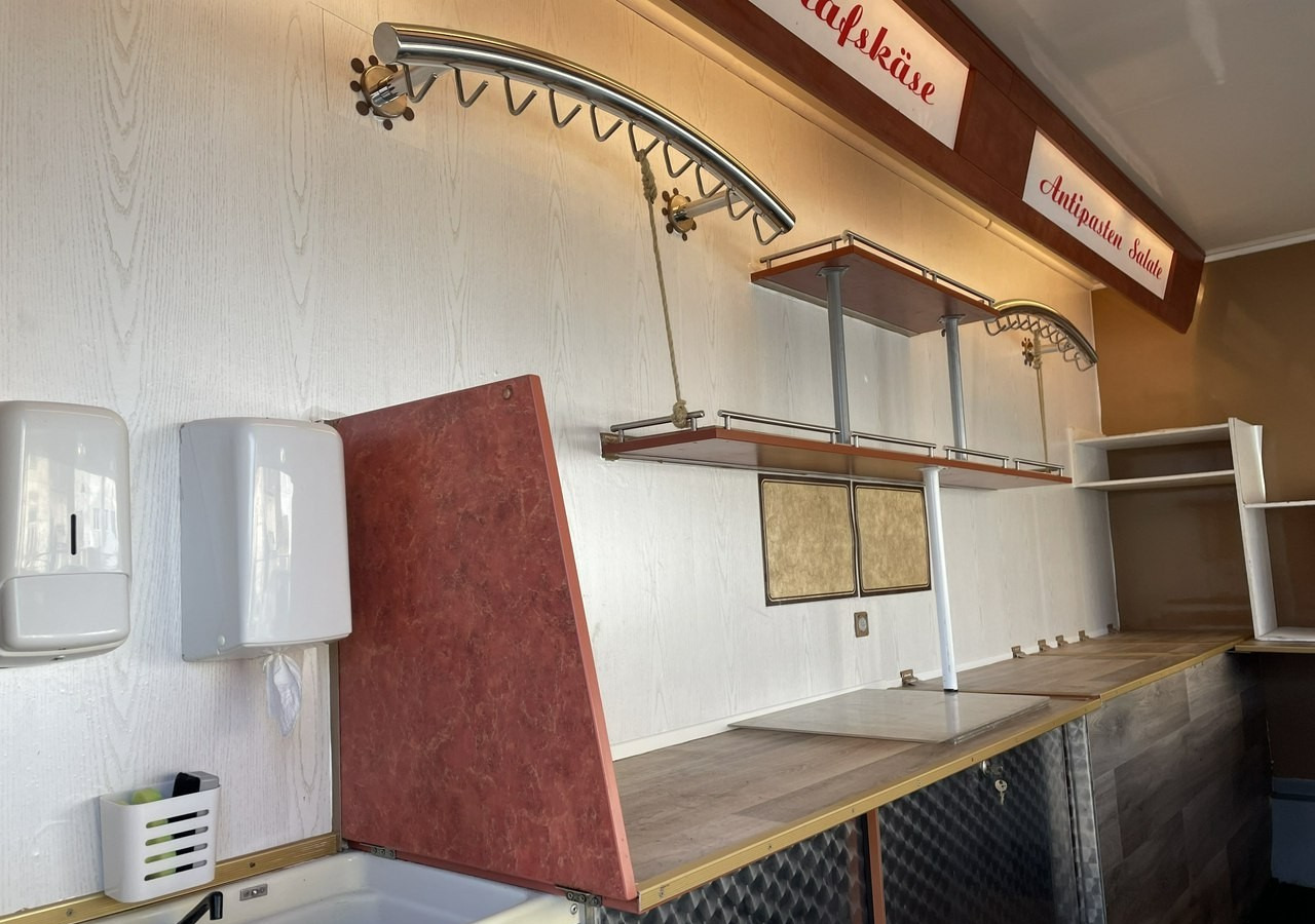 Fiat Ducato Ducato Autosklep wędlin Gastronomiczny Food Truck Foodtruck Sklep 20 - Pojízdná prodejna: obrázek 3 Fiat Ducato Ducato Autosklep wędlin Gastronomiczny Food Truck Foodtruck Sklep 20 - Pojízdná prodejna: obrázek 3