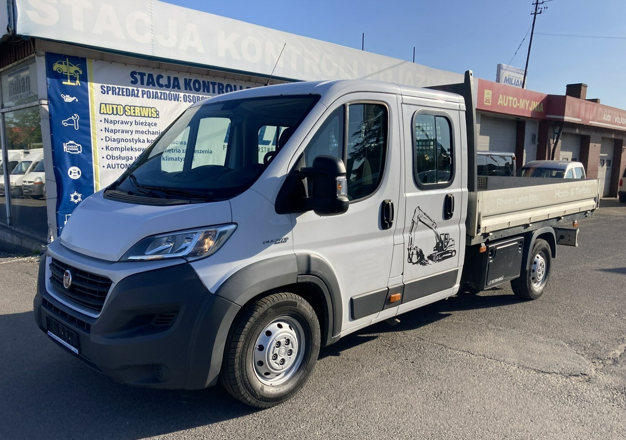 Fiat Ducato Ducato Max 2.3JTD-150KM Dokka Doka Brygadówka skrzynia Klima 2017 - Dodávka valník, Dodávka s dvojitou kabinou: obrázek 2 Fiat Ducato Ducato Max 2.3JTD-150KM Dokka Doka Brygadówka skrzynia Klima 2017 - Dodávka valník, Dodávka s dvojitou kabinou: obrázek 2