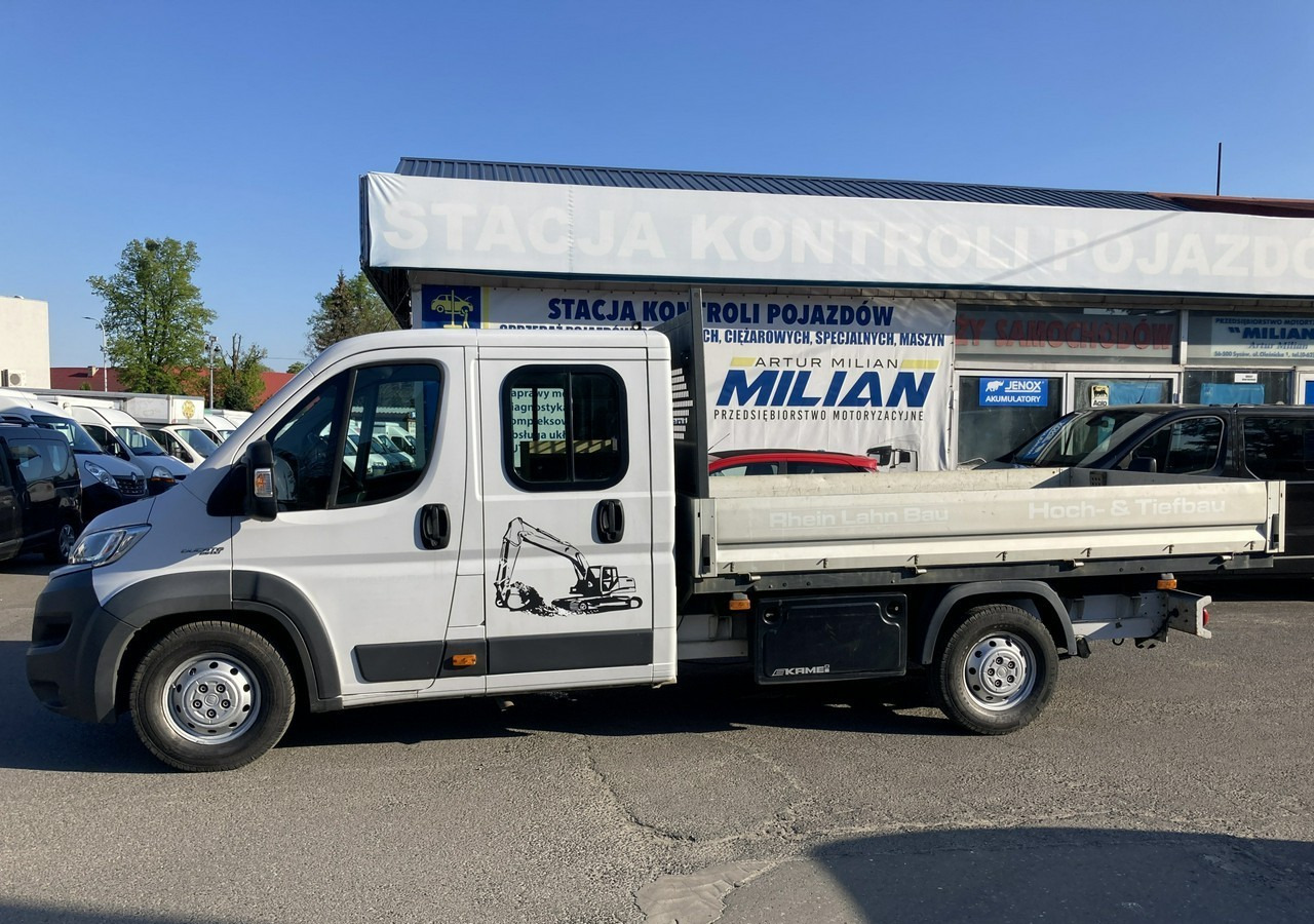 Fiat Ducato Ducato Max 2.3JTD-150KM Dokka Doka Brygadówka skrzynia Klima 2017 - Dodávka valník, Dodávka s dvojitou kabinou: obrázek 5 Fiat Ducato Ducato Max 2.3JTD-150KM Dokka Doka Brygadówka skrzynia Klima 2017 - Dodávka valník, Dodávka s dvojitou kabinou: obrázek 5