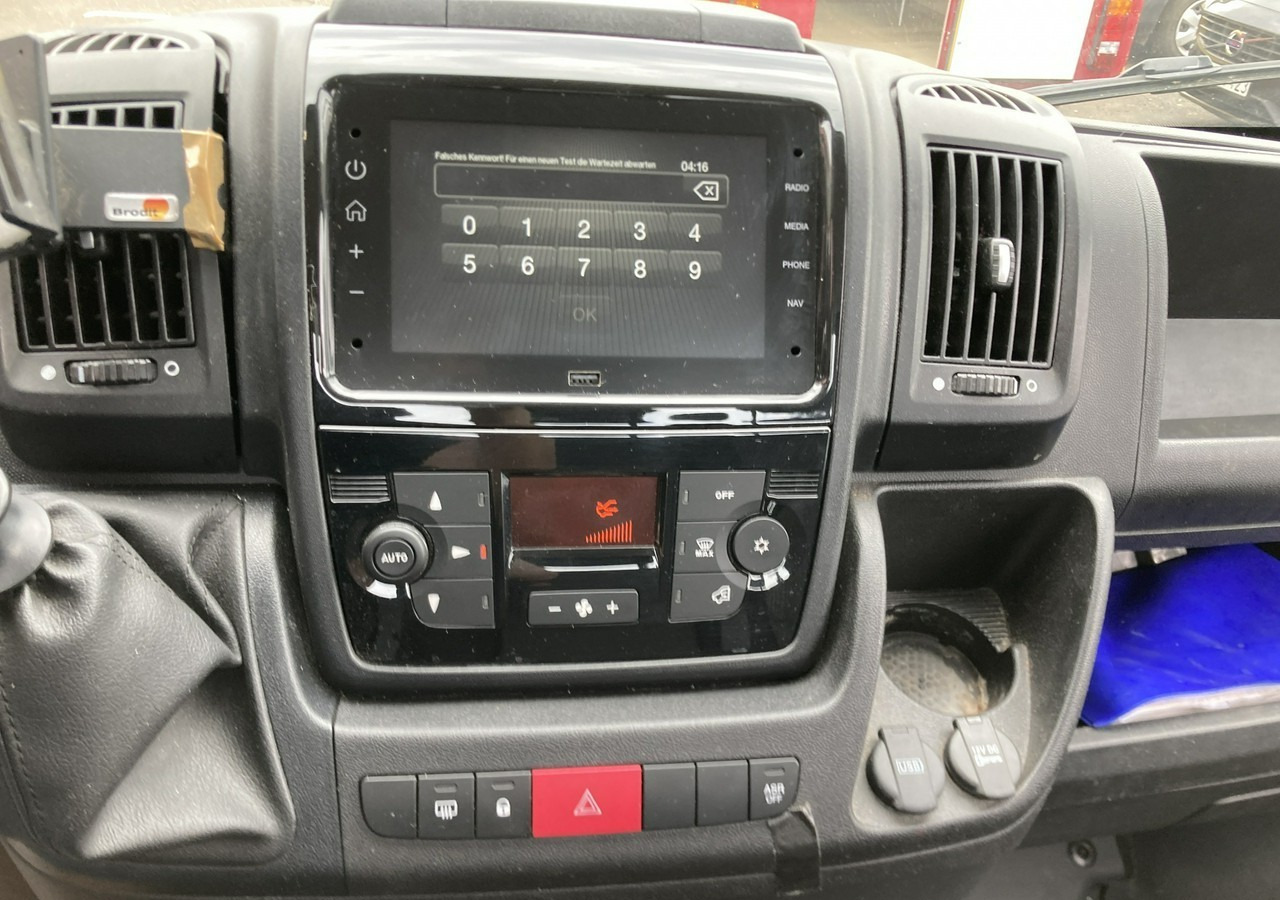 Fiat Ducato FIAT Ducato Max 2,3-180KM Skrzynia Rama Klima Navi 2021 - Dodávka valník: obrázek 5 Fiat Ducato FIAT Ducato Max 2,3-180KM Skrzynia Rama Klima Navi 2021 - Dodávka valník: obrázek 5