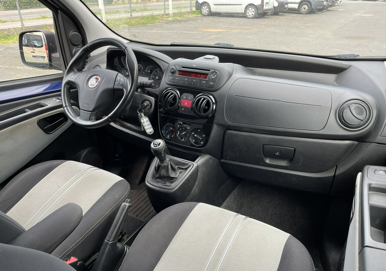 Fiat Qubo Fiat Qubo 1.3-95KM Klima 2013 - Osobní auto: obrázek 4 Fiat Qubo Fiat Qubo 1.3-95KM Klima 2013 - Osobní auto: obrázek 4