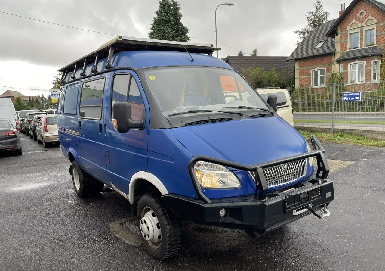 Gaz Gazela Gaz Gazelle Kamper furgon 4X4 benzyna + GAZ LPG Solar 94329km 2010 - Furgon: obrázek 1 Gaz Gazela Gaz Gazelle Kamper furgon 4X4 benzyna + GAZ LPG Solar 94329km 2010 - Furgon: obrázek 1