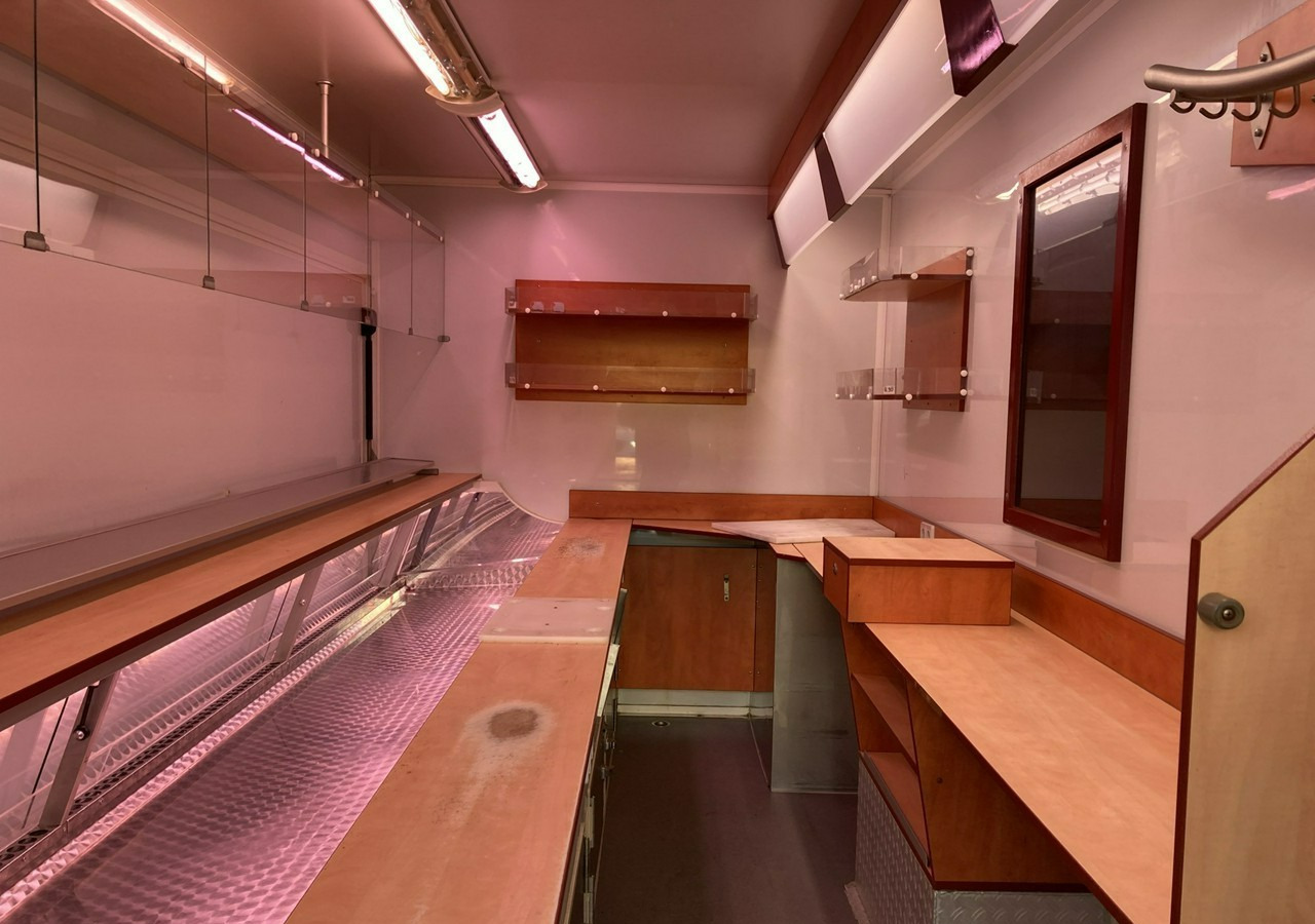 Inna Inny Autosklep wędlin Gastronomiczna food truck foodtruck sklep 2004 leasing Inna Inny Autosklep wędlin Gastronomiczna food truck foodtruck sklep 2004: obrázek 16