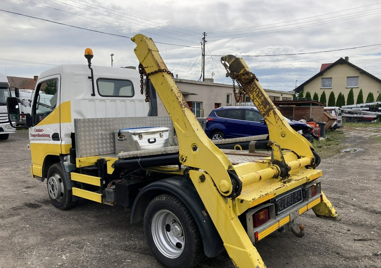 Inna Inny PFAU Canter Fuso Bramowiec do wywozu kontenerów Klina 2009 - Ramenový nosič kontajnerov: obrázek 3 Inna Inny PFAU Canter Fuso Bramowiec do wywozu kontenerów Klina 2009 - Ramenový nosič kontajnerov: obrázek 3