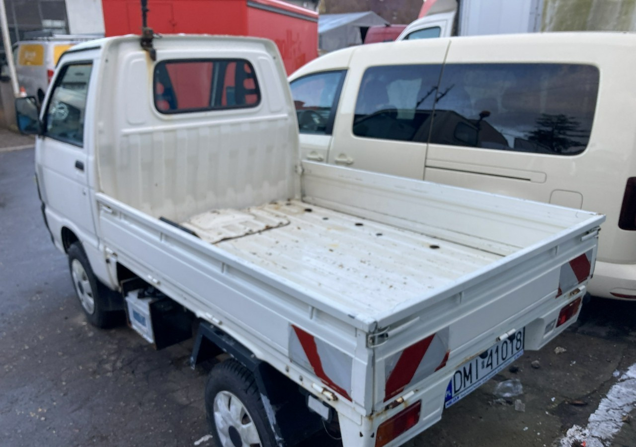 Inna Inny PFAU Piaggio Porter 4X4 Skrzynia odśnieżarka Pług 5655km 2012 - Dodávka valník: obrázek 3 Inna Inny PFAU Piaggio Porter 4X4 Skrzynia odśnieżarka Pług 5655km 2012 - Dodávka valník: obrázek 3