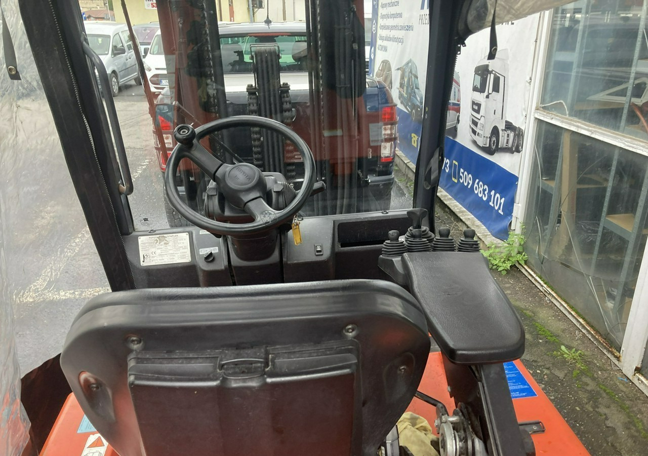 Elektrický vysokozdvižný vozík Inna Inny Toyota 7FBMF35 GOLD35 Wózek widłowy 2013 elektryczny: obrázek 6