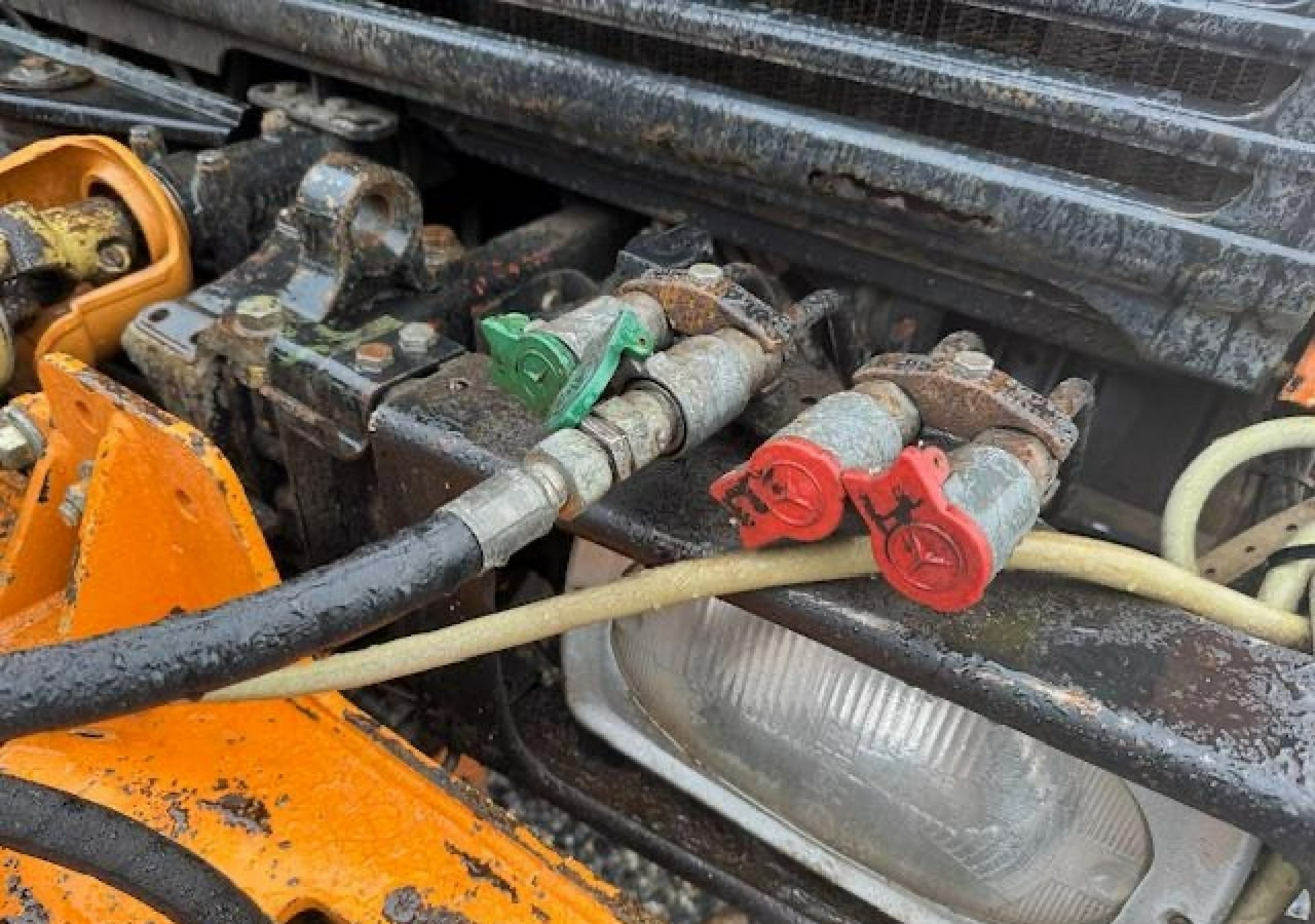 Inna Inny Unimog 4X4 Kosiarka bijakowa teleskopowa posypywarka pług odśnieżark - Nákladní automobil valníkový/ Plošinový, Komunální/ Speciální technika: obrázek 5 Inna Inny Unimog 4X4 Kosiarka bijakowa teleskopowa posypywarka pług odśnieżark - Nákladní automobil valníkový/ Plošinový, Komunální/ Speciální technika: obrázek 5