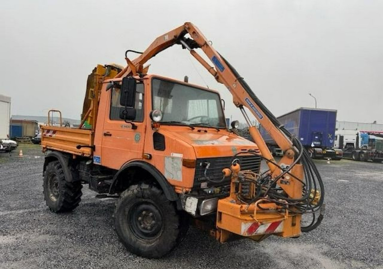 Inna Inny Unimog 4X4 Kosiarka bijakowa teleskopowa posypywarka pług odśnieżark - Nákladní automobil valníkový/ Plošinový, Komunální/ Speciální technika: obrázek 1 Inna Inny Unimog 4X4 Kosiarka bijakowa teleskopowa posypywarka pług odśnieżark - Nákladní automobil valníkový/ Plošinový, Komunální/ Speciální technika: obrázek 1