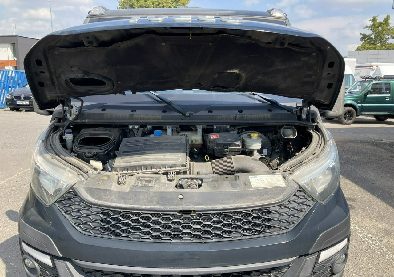 Dodávka skřín Iveco Daily Iveco 35-130 Bankowóz Kuloodporny Opancerzony Pancerny 2015: obrázek 15