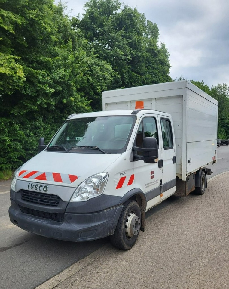 Iveco Inny Iveco Iveco 70C15 Wywrotka 3-strony Doka Dokka 6-osob 2013 - Dodávka sklápěč: obrázek 2 Iveco Inny Iveco Iveco 70C15 Wywrotka 3-strony Doka Dokka 6-osob 2013 - Dodávka sklápěč: obrázek 2